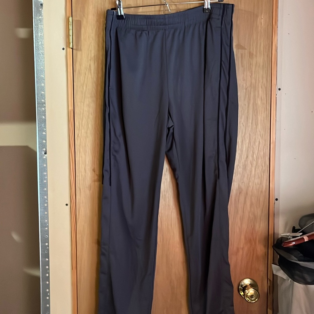 Mens Lg Tall Tek Gear pants, very goods condition